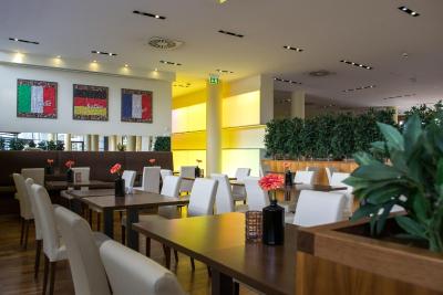 رلکسا هتل راتینجن سیتی