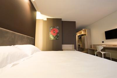 هتل فوری ل مورا