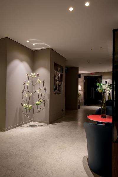 هتل فوری ل مورا