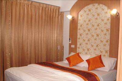 دایموند اسوئیت هتل