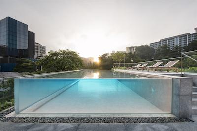 د وارهاوس هتل