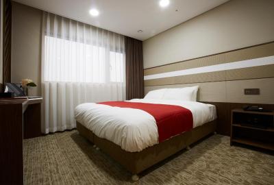 رسنز دنگدامون هتل