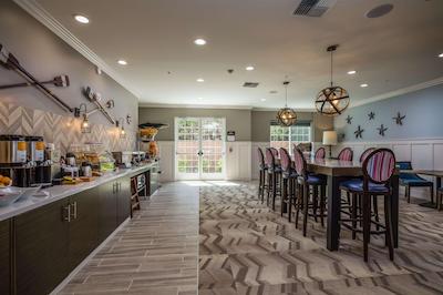 بست وسترن پلاس کامرنز این