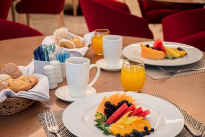 نه منتری لا ف