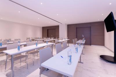 نه منتری لا ف