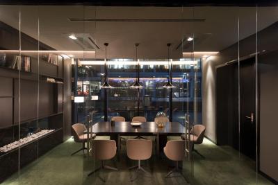 ادینا اپارتمنت هتل هامبورگ اسپیچرستادت