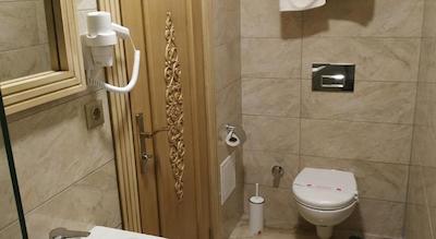 اپل تری هتل