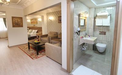 اپل تری هتل