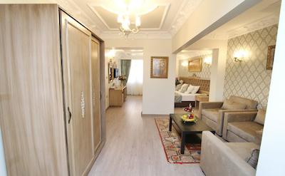 اپل تری هتل