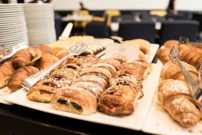 کارادتل دوسلدرف سیتی