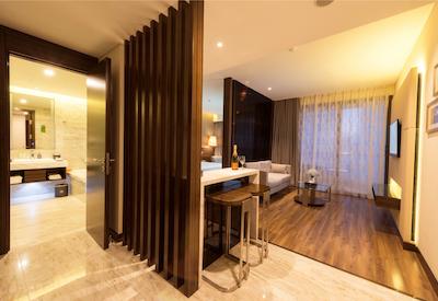 کویین ان نها ترانگ هتل