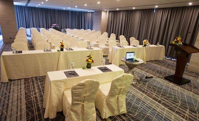 کویین ان نها ترانگ هتل