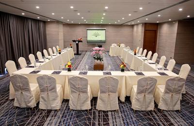 کویین ان نها ترانگ هتل