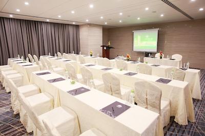 کویین ان نها ترانگ هتل