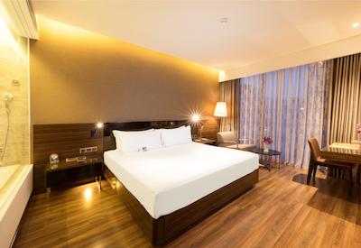 کویین ان نها ترانگ هتل