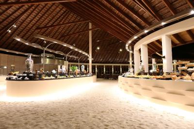 میرو آیلند ریزورت