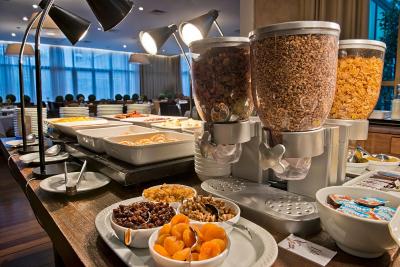 هتل ساو پاولو ایگواتمی بای ملی