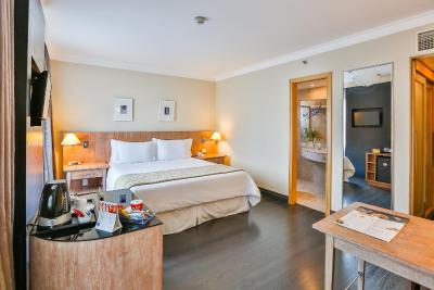 پارک این بای رادیسن برینی