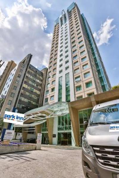 پارک این بای رادیسن برینی