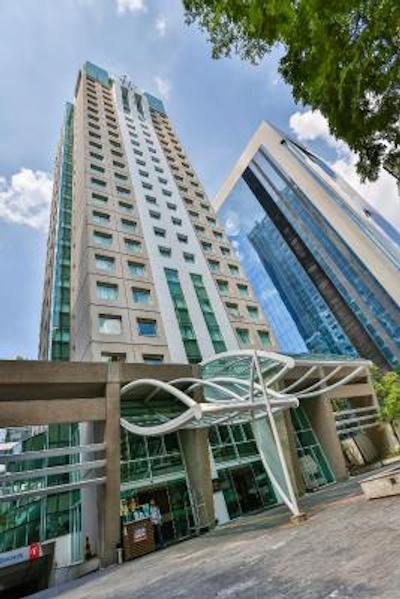 پارک این بای رادیسن برینی