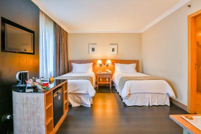 پارک این بای رادیسن برینی