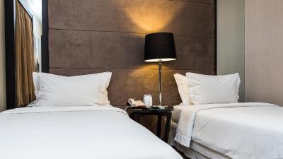 اسلاویرو اکسکوتیو جاردینز