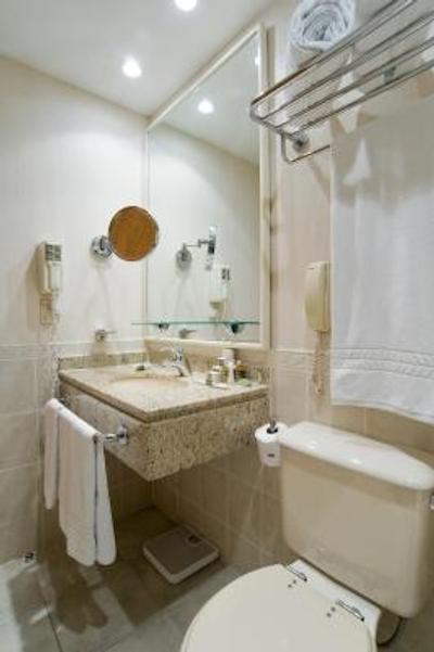 اسلاویرو اکسکوتیو جاردینز