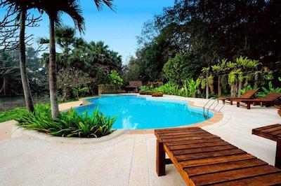 لامپانگ ریور لج