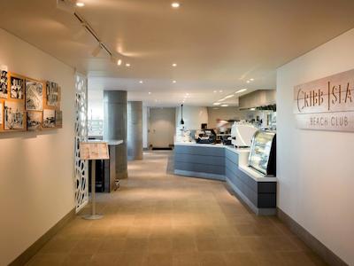 ایبیز بریسبان آیرپرت