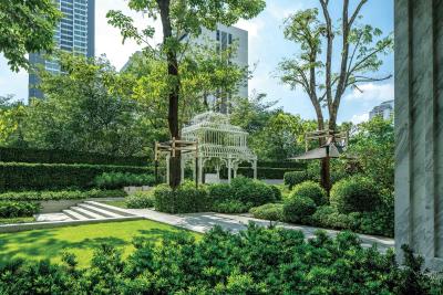 137 پیلارز سوئیتز