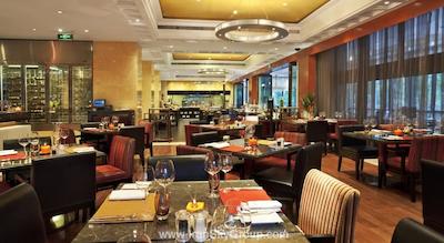 کراون پلازا سنتری پارک