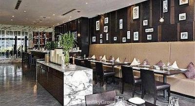 کراون پلازا سنتری پارک