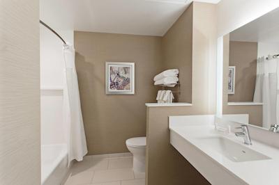 فیرفیلد این اند سویتز توکومکاری