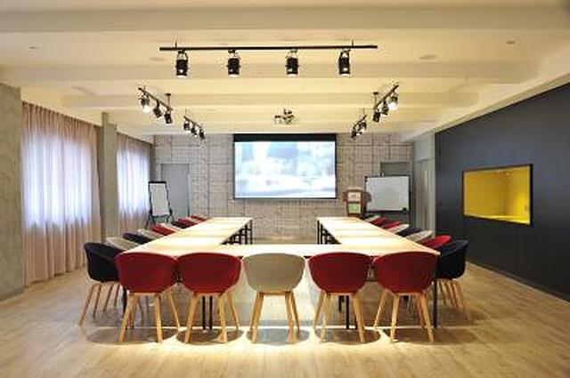 کمپانیل شانگهای ناتورال هیستوری میوزم