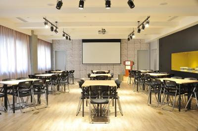 کمپانیل شانگهای ناتورال هیستوری میوزم