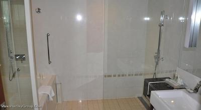 هالیدی این شانگهای پودونگ