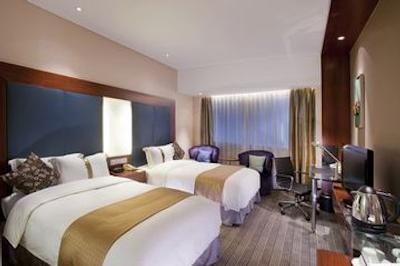 هالیدی این شانگهای پودونگ