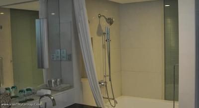 هالیدی این شانگهای پودونگ