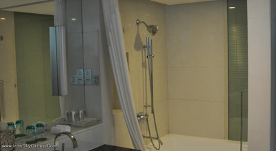هالیدی این شانگهای پودونگ