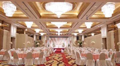 هالیدی این شانگهای پودونگ