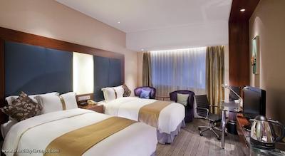 هالیدی این شانگهای پودونگ