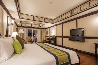 ورا بورا هوا هین ریزرت اند اسپا