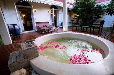 ورا بورا هوا هین ریزرت اند اسپا