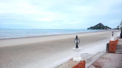 ورا بورا هوا هین ریزرت اند اسپا