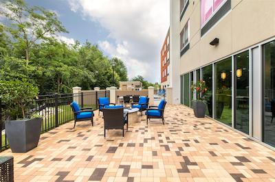 هلید این اکسپرز اند سویتز گرینویل اس-پیدمنت