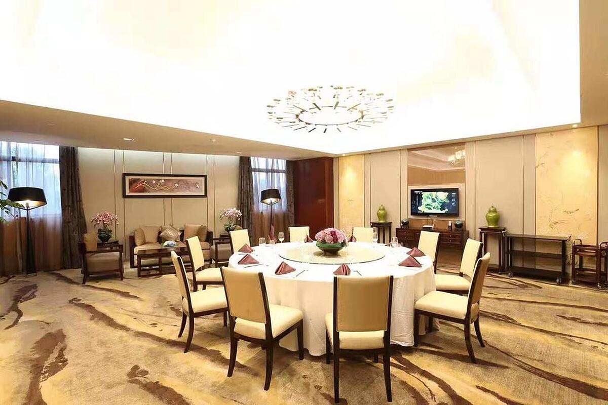 کونتری گاردن آیرپرت کیلین اپارتمنت