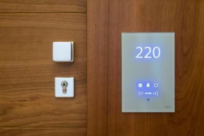 چکین ویلا انجلینا