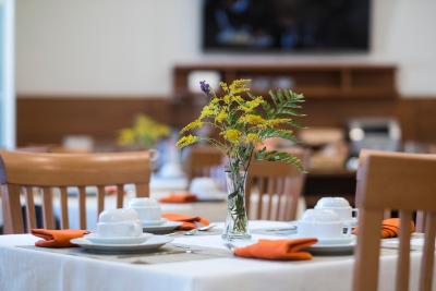 چکین ویلا انجلینا