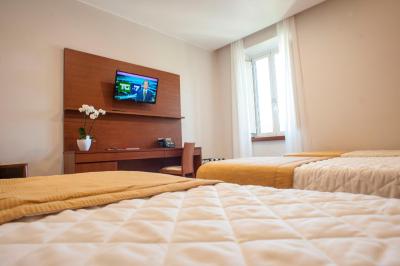 چکین ویلا انجلینا