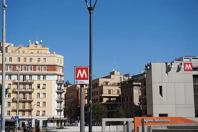 چکین ویلا انجلینا